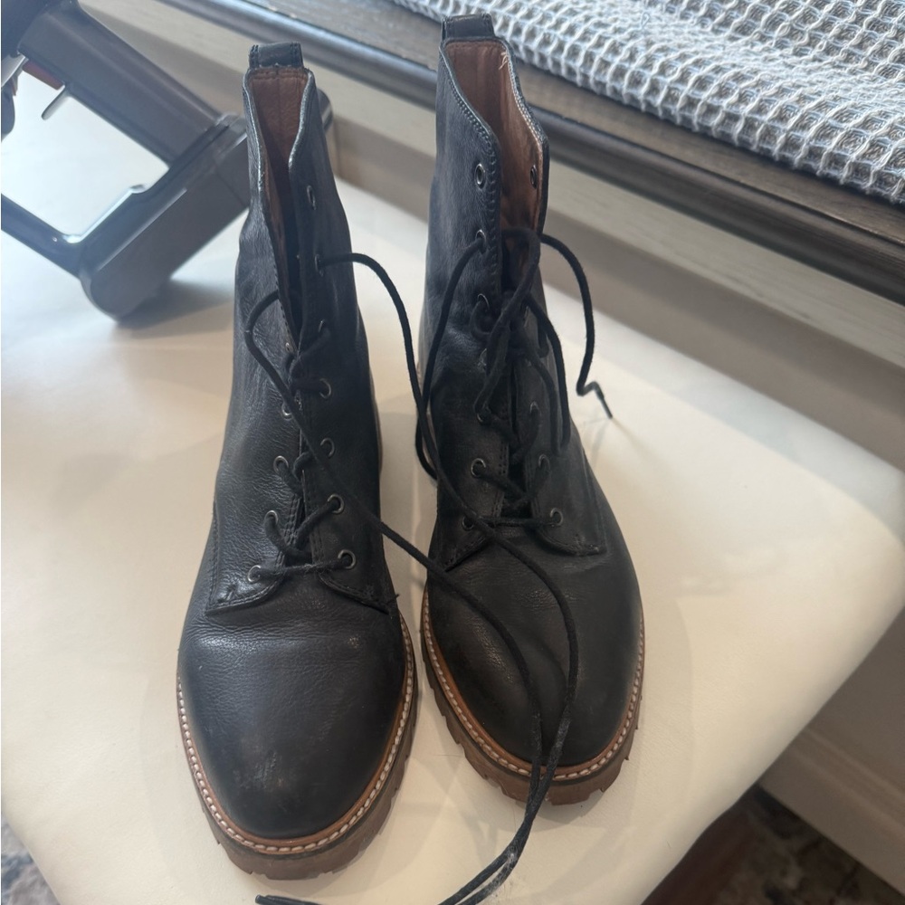 Madewell- combat boots